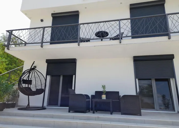 Vila Mia